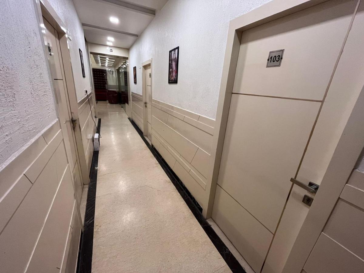 Hotel Sahib'S Red Carpet - Family & Corporate Hotel Chain Agra  Luaran gambar