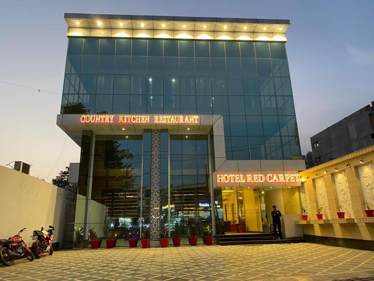 Hotel Sahib'S Red Carpet - Family & Corporate Hotel Chain Agra  Luaran gambar