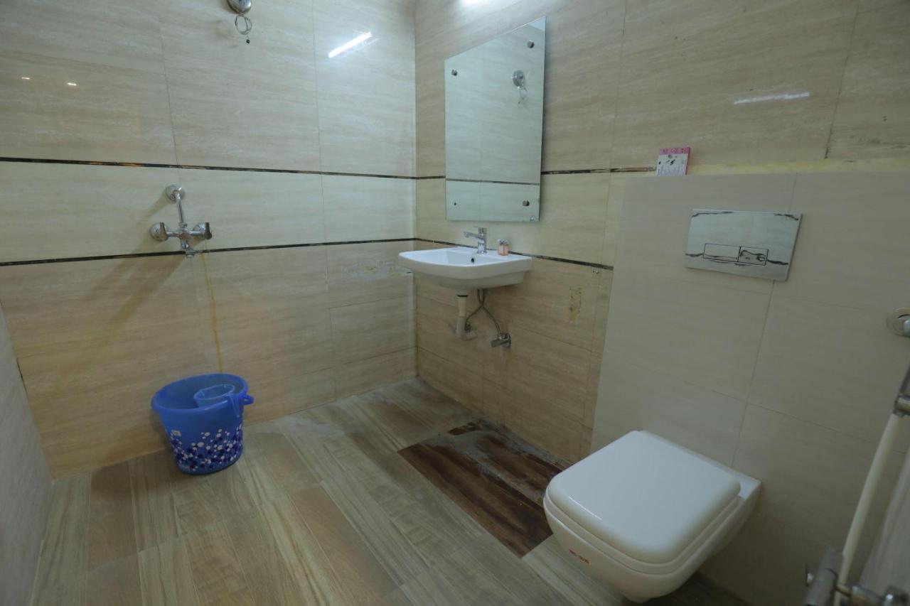 Hotel Sahib'S Red Carpet - Family & Corporate Hotel Chain Agra  Luaran gambar