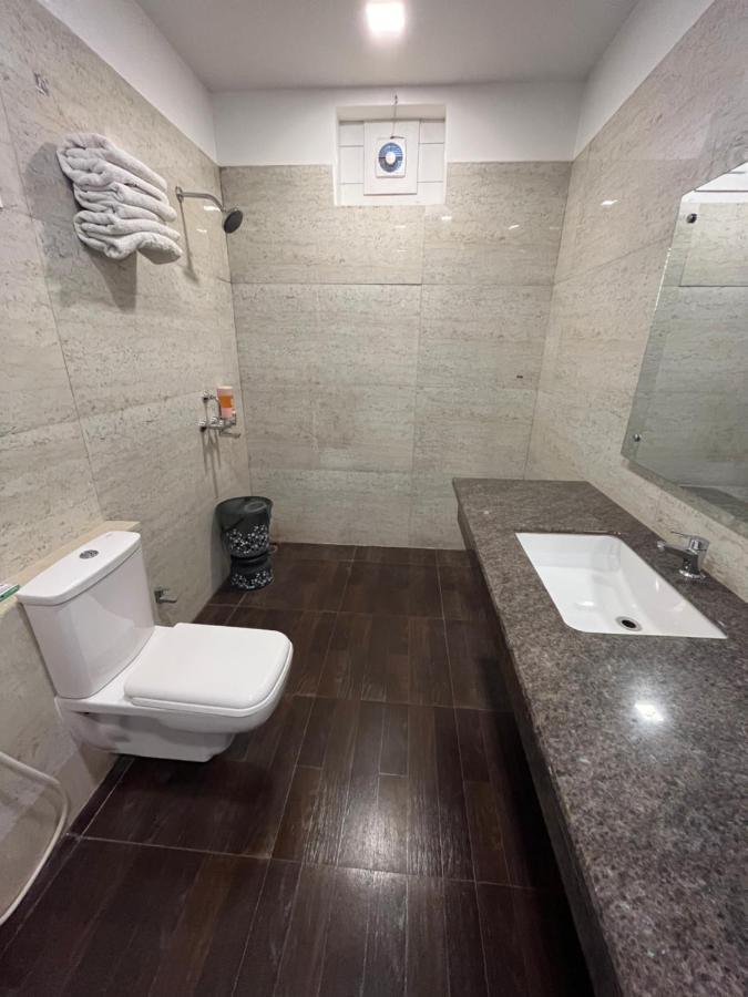 Hotel Sahib'S Red Carpet - Family & Corporate Hotel Chain Agra  Luaran gambar