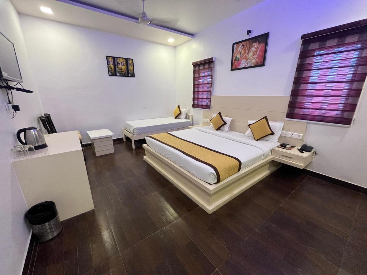 Hotel Sahib'S Red Carpet - Family & Corporate Hotel Chain Agra  Luaran gambar